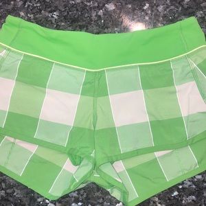 2.5 inch Lululemon athletic shorts
